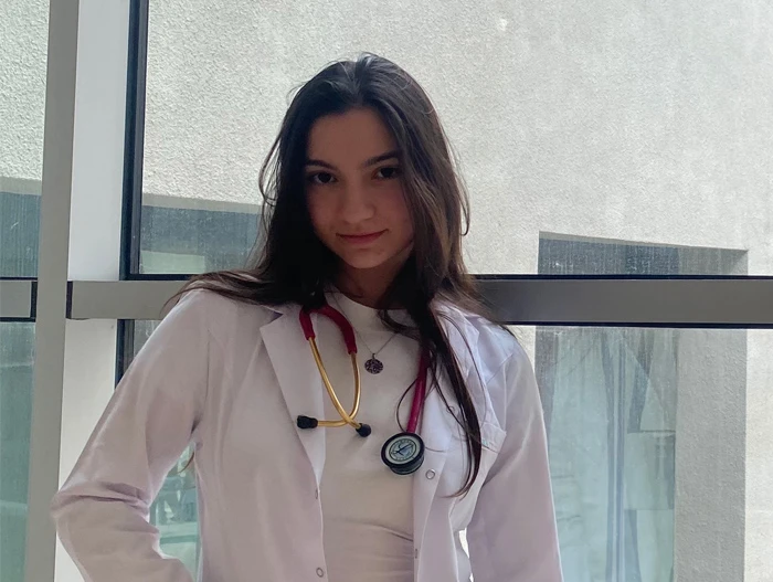 İntörn doktor Aliya!